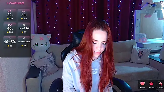 Snapshot of Sidney_blush chatting on 12.03.25 Sidney blush online show from 12.03.25