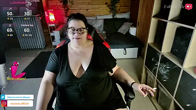 Lola-squirt online show from 03.29.26