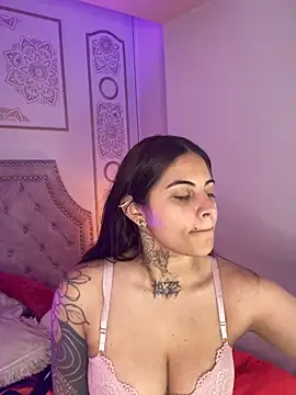 Snapshot of Cori_Paige chatting on 02.13.26 Cori Paige online show from 02.13.26