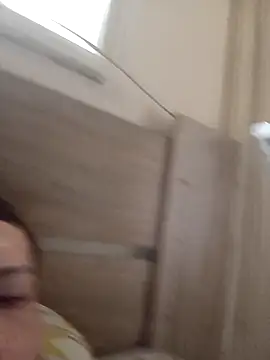 Adee21e online show from 04.27.26