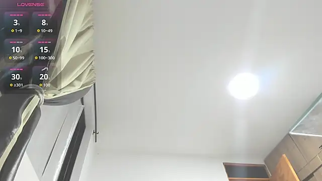 Kylie2211 online show from 05.26.26