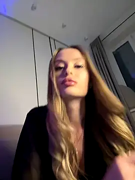 Sweet  Milly online show from 10.24.25