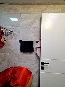 Esmertarcinim online show from 03.08.25