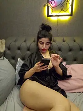 Esmertarcinim online show from 04.19.26