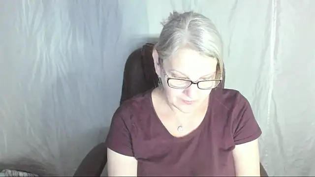 irinamaux online show from 03.06.25