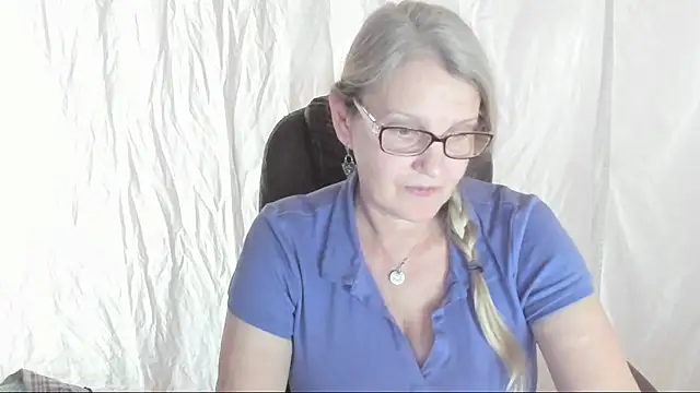 irinamaux online show from 03.07.25