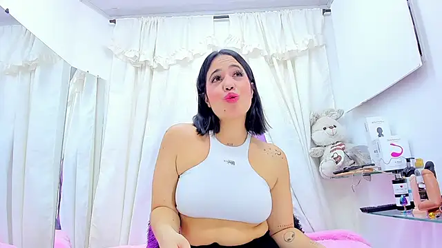 emily madrid online show from 01.14.25