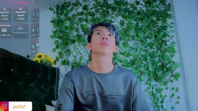 Levii Ackermann online show from 11.22.25