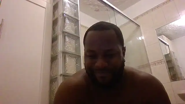 Bighood T online show from 02.05.26