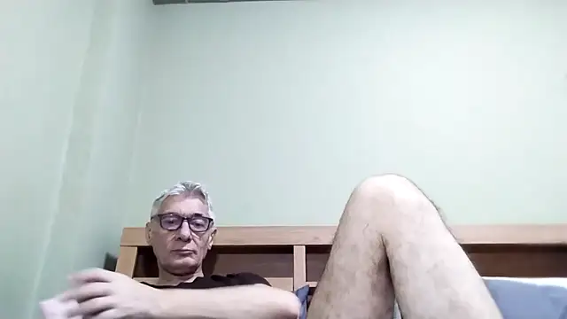 BIGUNCUTHARDCOCK online show from 10.05.25