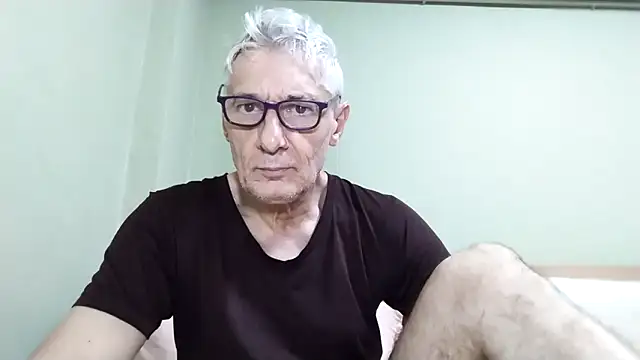 BIGUNCUTHARDCOCK online show from 12.18.25