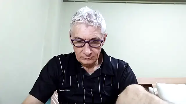 BIGUNCUTHARDCOCK online show from 12.21.25