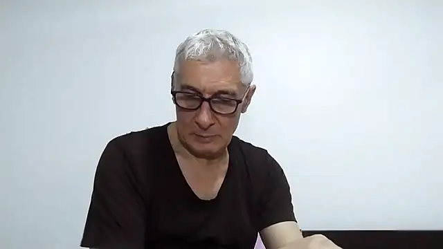 BIGUNCUTHARDCOCK online show from 04.12.26