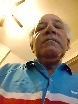 Snapshot of XXCUTHULU23 chatting on 10.24.25 XXCUTHULU23 online show from 10.24.25