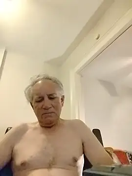 Snapshot of XXCUTHULU23 chatting on 11.01.25 XXCUTHULU23 online show from 11.01.25