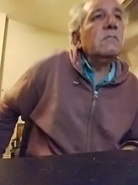 Snapshot of XXCUTHULU23 chatting on 11.04.25 XXCUTHULU23 online show from 11.04.25