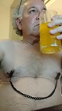 Snapshot of XXCUTHULU23 chatting on 12.14.25 XXCUTHULU23 online show from 12.14.25