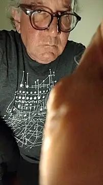 Snapshot of XXCUTHULU23 chatting on 12.16.25 XXCUTHULU23 online show from 12.16.25