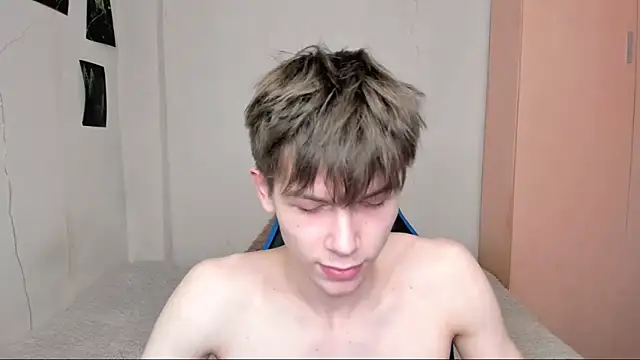 Makentoshi  online show from 03.12.25