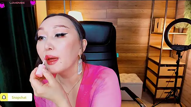 Snapshot of Julianna_Jami chatting on 01.10.25 Julianna Jami online show from 01.10.25