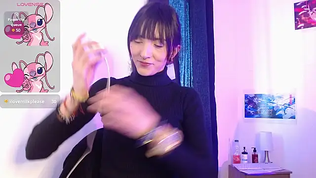 Snapshot of Sakura_and_yuki chatting on 01.20.25 Sakura and yuki online show from 01.20.25