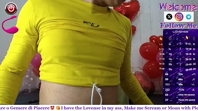 SofiaMadisson online show from 02.12.25