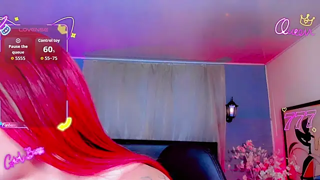 Snapshot of Victoria_Kastelo chatting on 06.12.26 Victoria Kastelo online show from 06.12.26