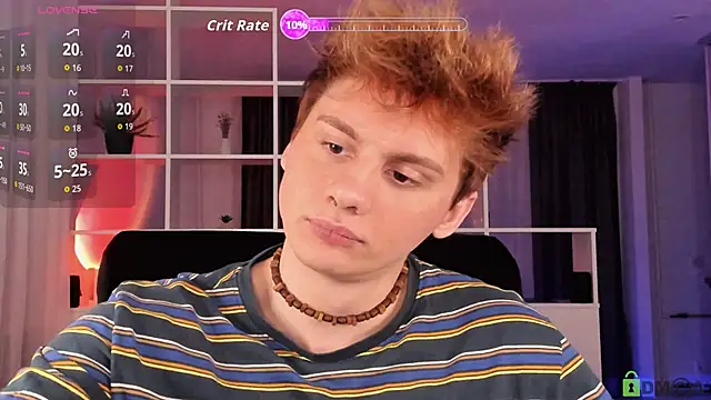 Snapshot of sunnyburn_boy chatting on 10.28.25 sunnyburn boy online show from 10.28.25