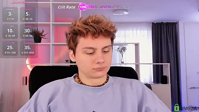 Snapshot of sunnyburn_boy chatting on 11.19.25 sunnyburn boy online show from 11.19.25