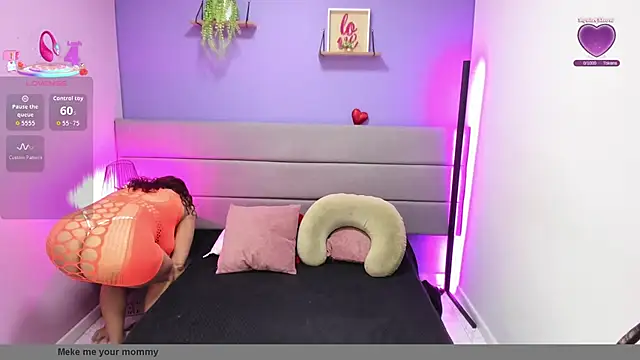 Alicebrooks  online show from 05.19.26