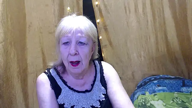  Estelitta 5 online show from 01.25.25