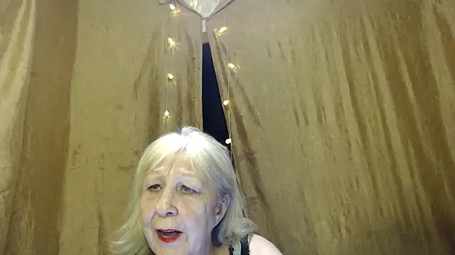  Estelitta 5 online show from 01.25.25