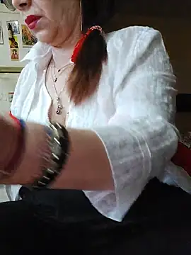 Snapshot of Tinaa_Love69 chatting on 03.01.26 Tinaa Love69 online show from 03.01.26