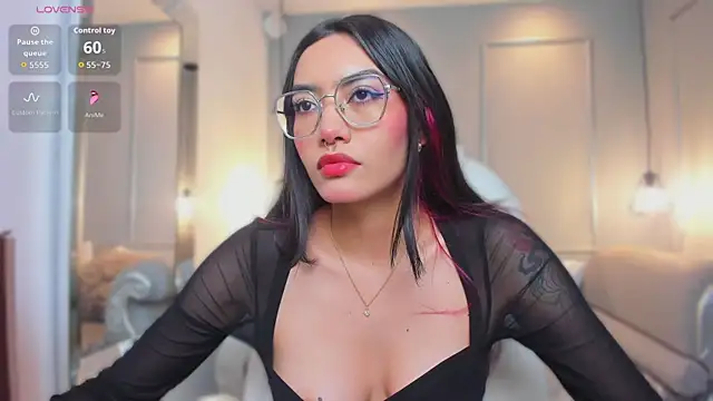 AzuraKindong online show from 02.04.26