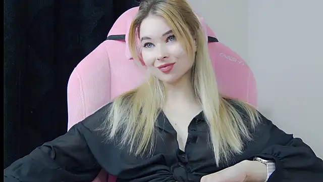 Snapshot of Haters__ chatting on 10.22.25 Haters online show from 10.22.25