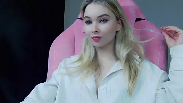 Snapshot of Haters__ chatting on 12.03.25 Haters online show from 12.03.25