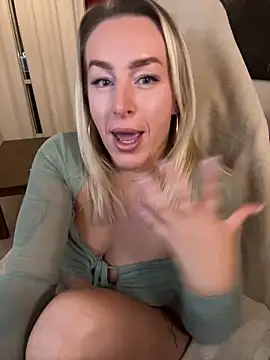 ChristyAdair online show from 01.12.25