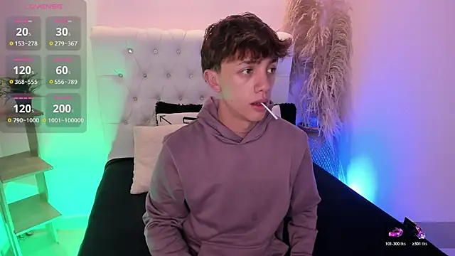 Tomy Rox online show from 11.19.25