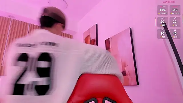 Tomy Rox online show from 03.18.26