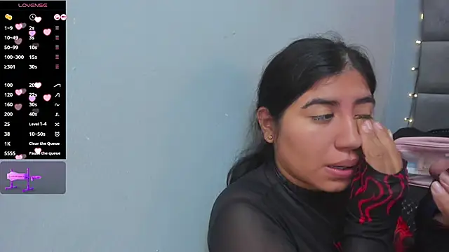 hottie mine  online show from 12.30.24