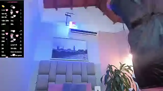 hottie mine  online show from 01.19.25