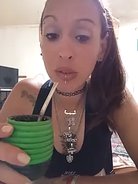 Zorrita Fox online show from 12.23.25