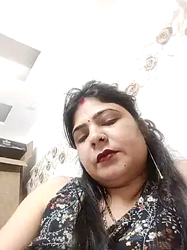 Snapshot of Husnpari20 chatting on 02.05.25 Husnpari20 online show from 02.05.25