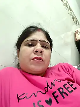 Snapshot of Husnpari20 chatting on 03.20.25 Husnpari20 online show from 03.20.25