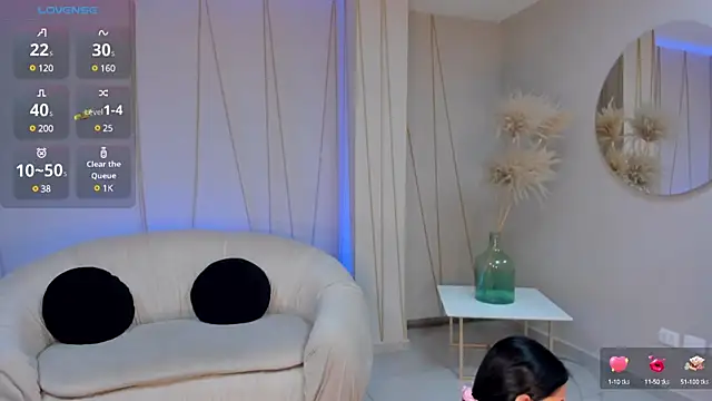 Snapshot of sarawinstone chatting on 02.08.25 sarawinstone online show from 02.08.25