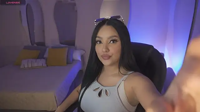 sarawinstone online show from 02.17.26