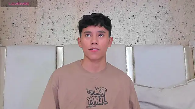 Snapshot of Angel_esteban_fx chatting on 01.11.25 Angel esteban fx online show from 01.11.25