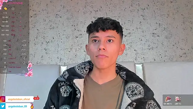 Snapshot of Angel_esteban_fx chatting on 03.06.25 Angel esteban fx online show from 03.06.25