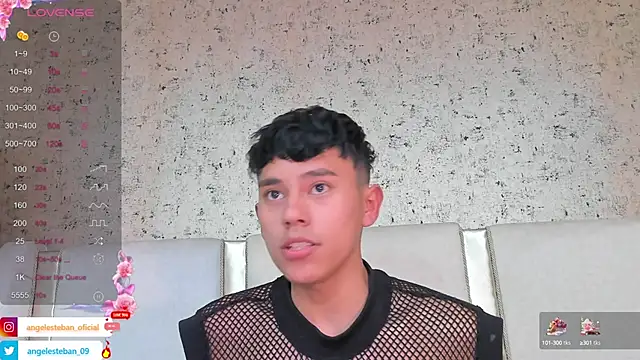 Snapshot of Angel_esteban_fx chatting on 03.11.25 Angel esteban fx online show from 03.11.25