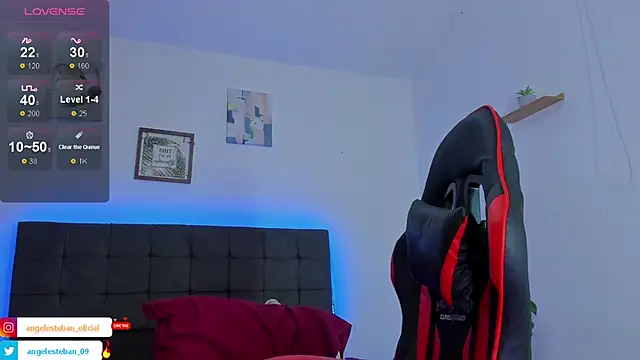 Snapshot of Angel_esteban_fx chatting on 09.27.25 Angel esteban fx online show from 09.27.25